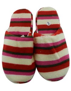 Pantufla de Polar Dama x10 Unid. Tallas: 36 - 41 - Imagen 3